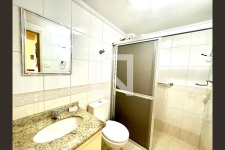 Banheiro de apartamento à venda com 1 quarto, 56m² em Lapa, São Paulo