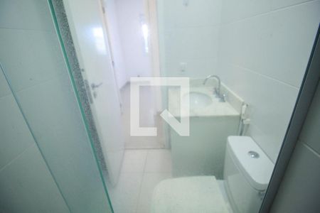 Banheiro Social de apartamento à venda com 3 quartos, 70m² em Vila Prudente, São Paulo