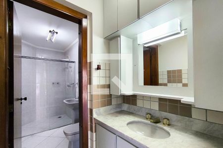 Banheiro de apartamento à venda com 3 quartos, 149m² em Retiro, Jundiaí