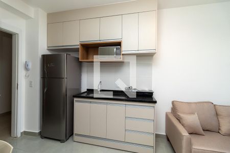 Cozinha de kitnet/studio para alugar com 1 quarto, 24m² em Pompeia, São Paulo