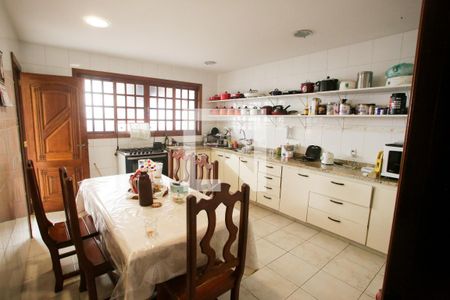 Cozinha de casa para alugar com 3 quartos, 297m² em Taquara, Rio de Janeiro