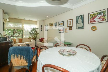 Sala de apartamento à venda com 3 quartos, 239m² em Petrópolis, Porto Alegre