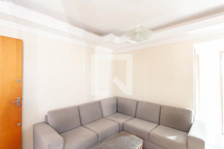 Sala de apartamento à venda com 2 quartos, 44m² em São João Batista, Belo Horizonte