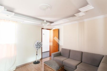 Sala de apartamento à venda com 2 quartos, 44m² em São João Batista, Belo Horizonte