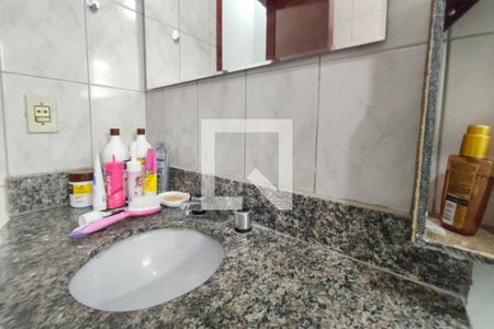 Banheiro Social de casa à venda com 4 quartos, 250m² em Parque Jambeiro, Campinas