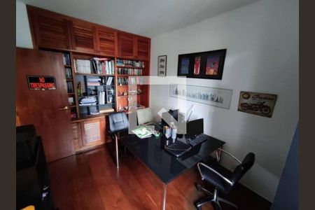 Apartamento à venda com 4 quartos, 199m² em Serra, Belo Horizonte