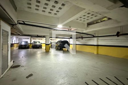 Garagem de apartamento à venda com 3 quartos, 200m² em Copacabana, Rio de Janeiro