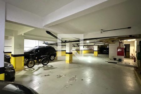 Garagem de apartamento à venda com 3 quartos, 200m² em Copacabana, Rio de Janeiro