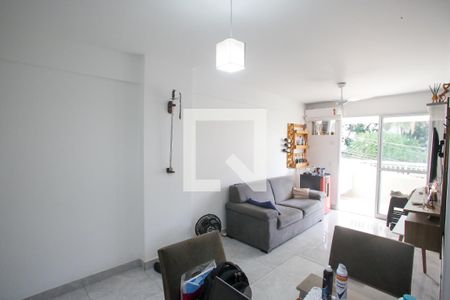 Sala de apartamento à venda com 2 quartos, 64m² em Pechincha, Rio de Janeiro