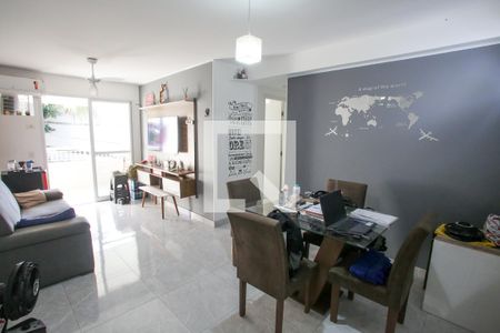 Sala de apartamento à venda com 2 quartos, 64m² em Pechincha, Rio de Janeiro