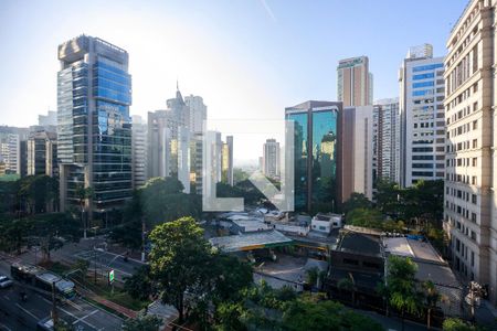 Suíte - Vista de apartamento à venda com 1 quarto, 70m² em Itaim Bibi, São Paulo