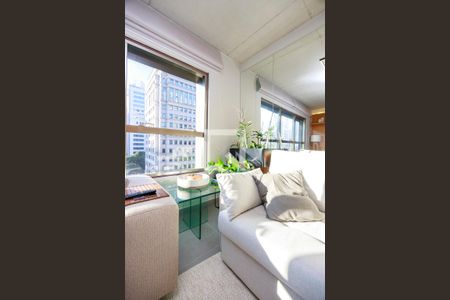 Sala de apartamento à venda com 1 quarto, 70m² em Itaim Bibi, São Paulo