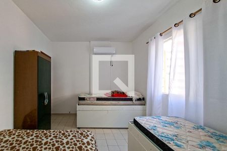 Quarto de apartamento para alugar com 1 quarto, 72m² em Cidade Ocian, Praia Grande