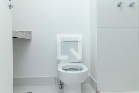 Banheiro de kitnet/studio à venda com 1 quarto, 25m² em Perdizes, São Paulo