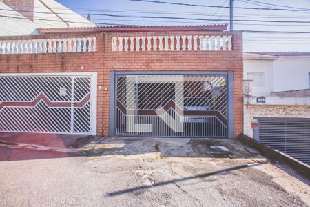Fachada de casa à venda com 2 quartos, 130m² em Planalto Paulista, São Paulo