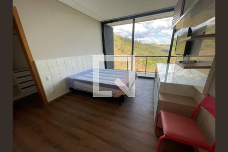 Casa à venda com 4 quartos, 584m² em Jardim Serrano, Nova Lima