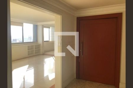 Apartamento à venda com 3 quartos, 202m² em Vila Suzana, São Paulo