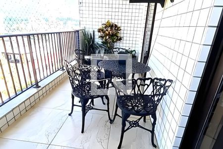 Apartamento à venda com 4 quartos, 232m² em Todos os Santos, Rio de Janeiro