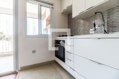 Cozinha de apartamento para alugar com 2 quartos, 69m² em Alphaville Empresarial, Barueri