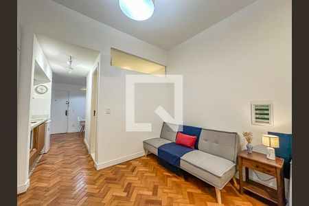 Sala/Quarto de apartamento para alugar com 1 quarto, 32m² em Centro, Rio de Janeiro