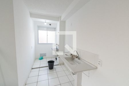 Cozinha de apartamento para alugar com 2 quartos, 55m² em Liberdade, São Paulo