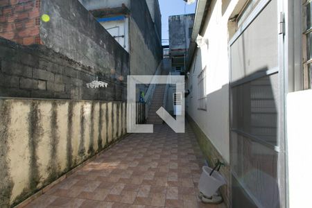 Quintal de casa à venda com 3 quartos, 450m² em Limoeiro, São Paulo