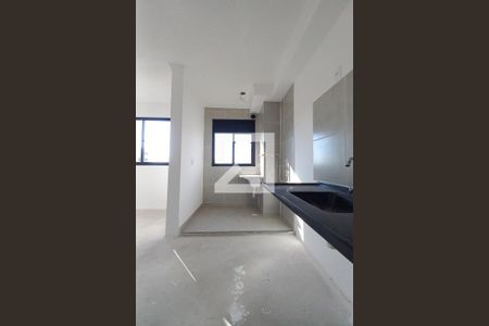 Cozinha de apartamento para alugar com 2 quartos, 37m² em Jardim Ipaussurama, Campinas