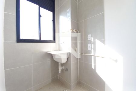 Área de Serviço de apartamento para alugar com 2 quartos, 37m² em Jardim Ipaussurama, Campinas