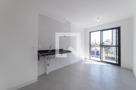 Sala/Cozinha de apartamento à venda com 1 quarto, 27m² em Campo Belo, São Paulo