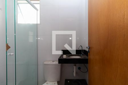Banheiro de apartamento para alugar com 1 quarto, 30m² em Vila Prudente, São Paulo