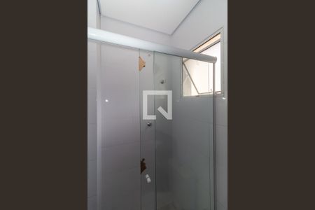 Banheiro de apartamento para alugar com 1 quarto, 30m² em Vila Prudente, São Paulo