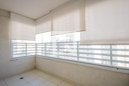 Sacada de apartamento para alugar com 2 quartos, 67m² em Centro, Osasco