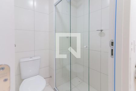Banheiro de apartamento para alugar com 2 quartos, 44m² em Jaguaré, São Paulo