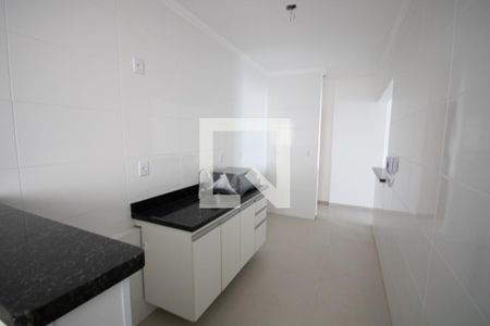 Cozinha de apartamento para alugar com 2 quartos, 78m² em Canto do Forte, Praia Grande
