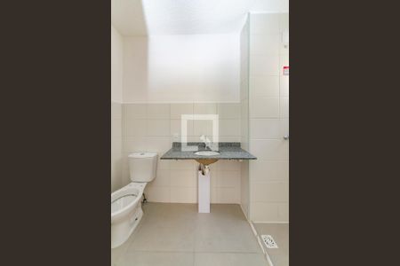 Banheiro da Suíte de apartamento para alugar com 2 quartos, 48m² em Palmeiras, Belo Horizonte