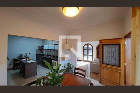 Casa à venda com 3 quartos, 230m² em Jardim Chapadão, Campinas