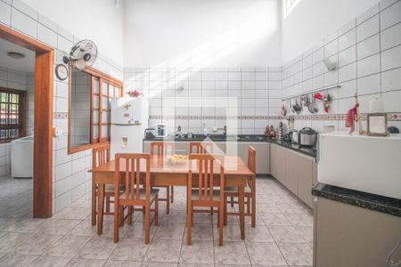 Cozinha de casa à venda com 3 quartos, 250m² em Aberta dos Morros, Porto Alegre