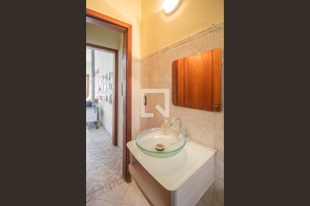 Banheiro Social 2 de casa à venda com 3 quartos, 250m² em Aberta dos Morros, Porto Alegre