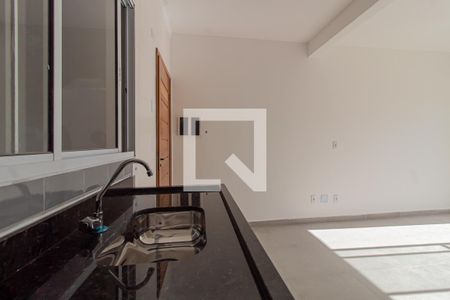 Cozinha e Área de Serviço de apartamento para alugar com 1 quarto, 35m² em Vila Ré, São Paulo