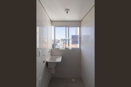 Cozinha e Área de Serviço de apartamento para alugar com 1 quarto, 40m² em Vila Ré, São Paulo