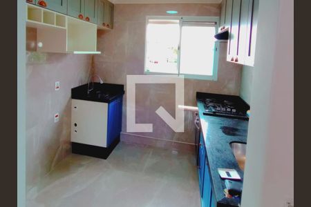 Cozinha de apartamento para alugar com 2 quartos, 39m² em Jardim Albertina, Guarulhos