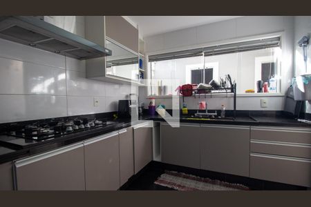 Cozinha de casa de condomínio à venda com 5 quartos, 374m² em Barra da Tijuca, Rio de Janeiro