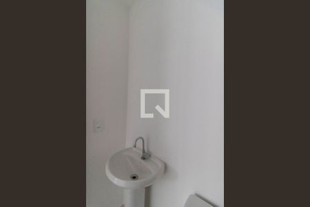 Banheiro de apartamento para alugar com 2 quartos, 32m² em Parque Novo Mundo, Guarulhos