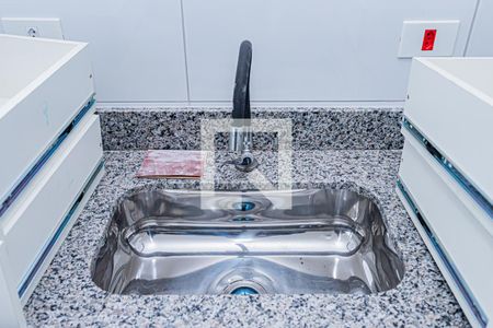 Sala/Cozinha de casa para alugar com 2 quartos, 64m² em Vila Pereira Cerca, São Paulo