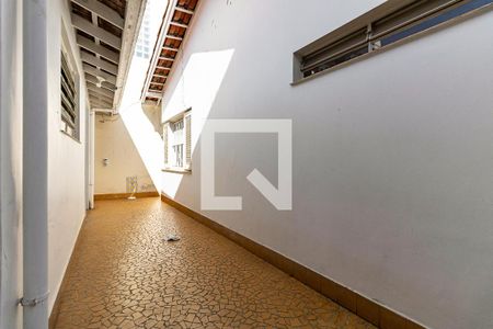 Quintal de casa à venda com 2 quartos, 197m² em Vila Brasilina, São Paulo
