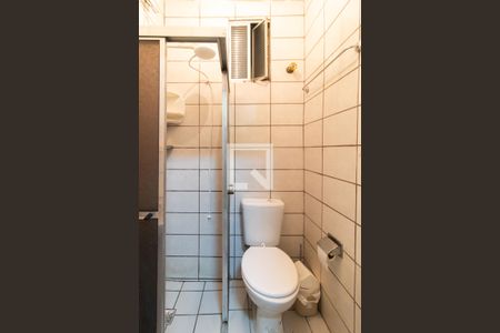 Banheiro de apartamento para alugar com 1 quarto, 25m² em Cidade Baixa, Porto Alegre