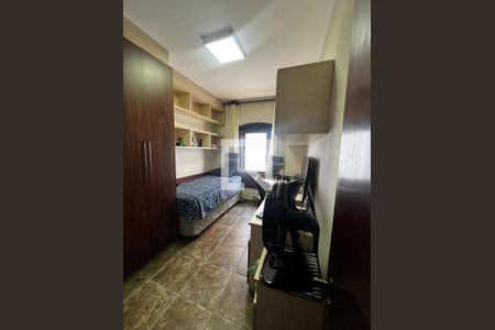 Casa à venda com 4 quartos, 240m² em Cambuci, São Paulo