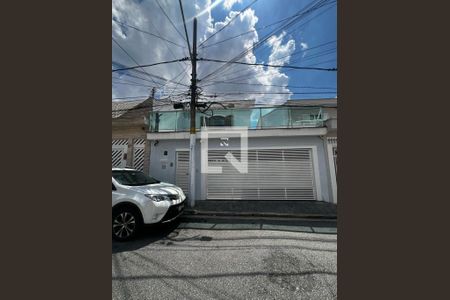 Casa à venda com 4 quartos, 240m² em Cambuci, São Paulo