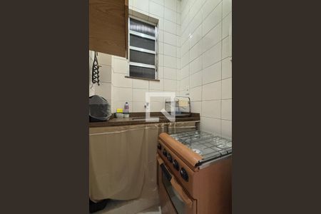 Cozinha de apartamento à venda com 1 quarto, 27m² em Copacabana, Rio de Janeiro