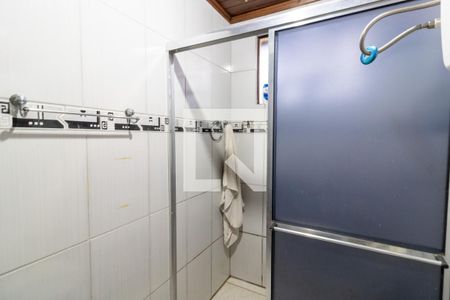 Banheiro de casa à venda com 3 quartos, 100m² em Hípica, Porto Alegre